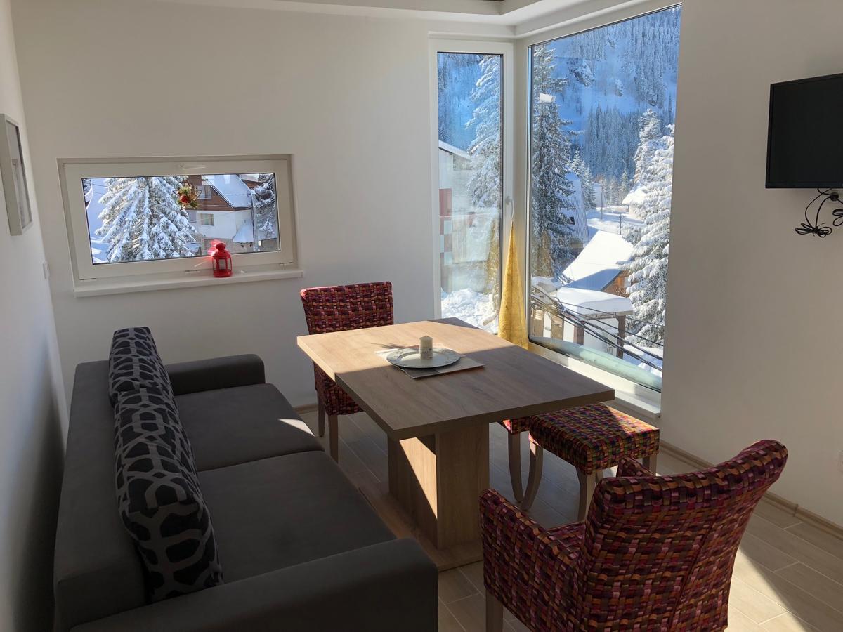 Apartmani Mont 1 Jahorina Exterior photo